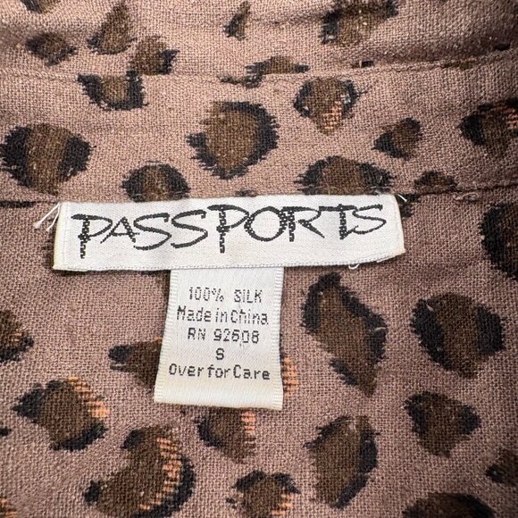 PASSPORTS Silk Leopard Print Button-Up Shirt SIZE Small Long sleeves - Picture 2 of 5